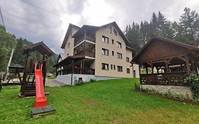 Cabana Cascada Cailor Pension