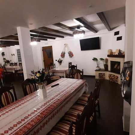 Cabana Cascada Cailor Hotel Borşa Buitenkant foto