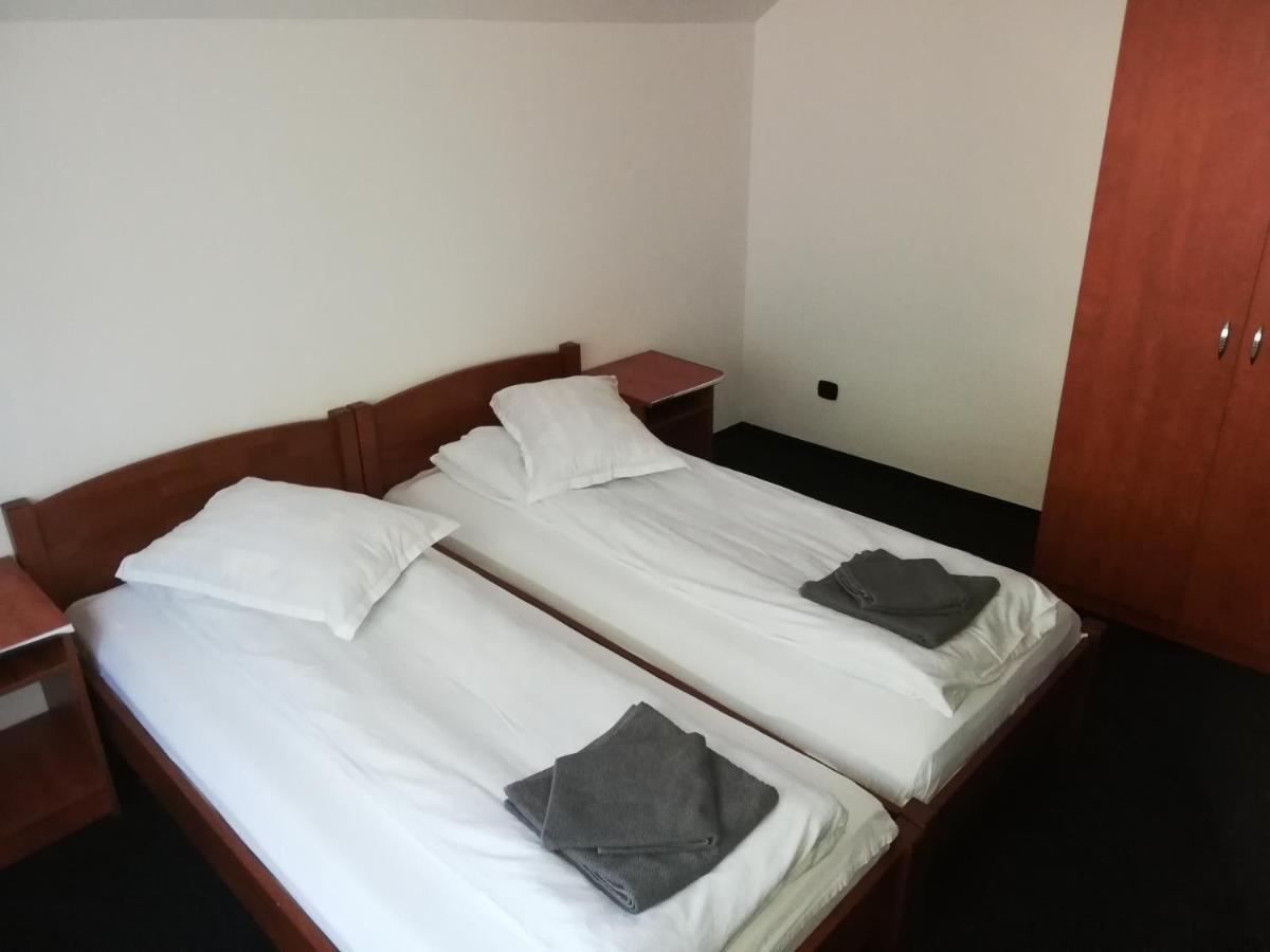 Cabana Cascada Cailor Hotel Borşa Kamer foto